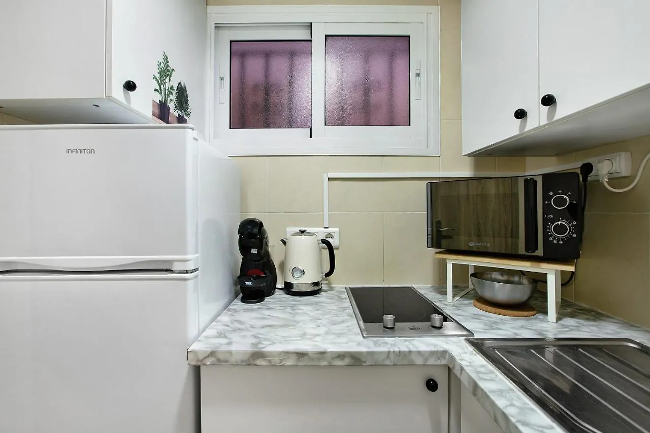 Estudio En La Cascada Torremolinos Spain